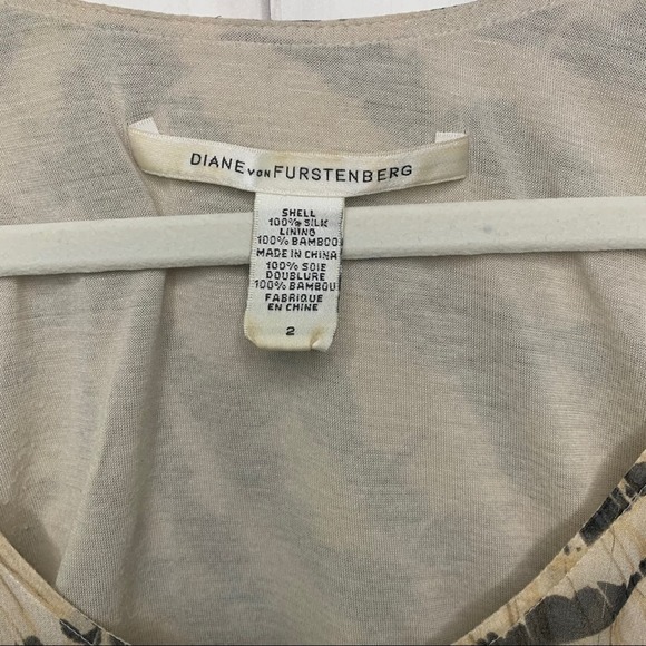 DVF Silk Ruffle Sleeveless Top Size 2 - Picture 3 of 4